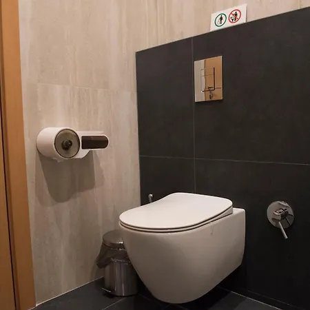 Center Designer Apartment
